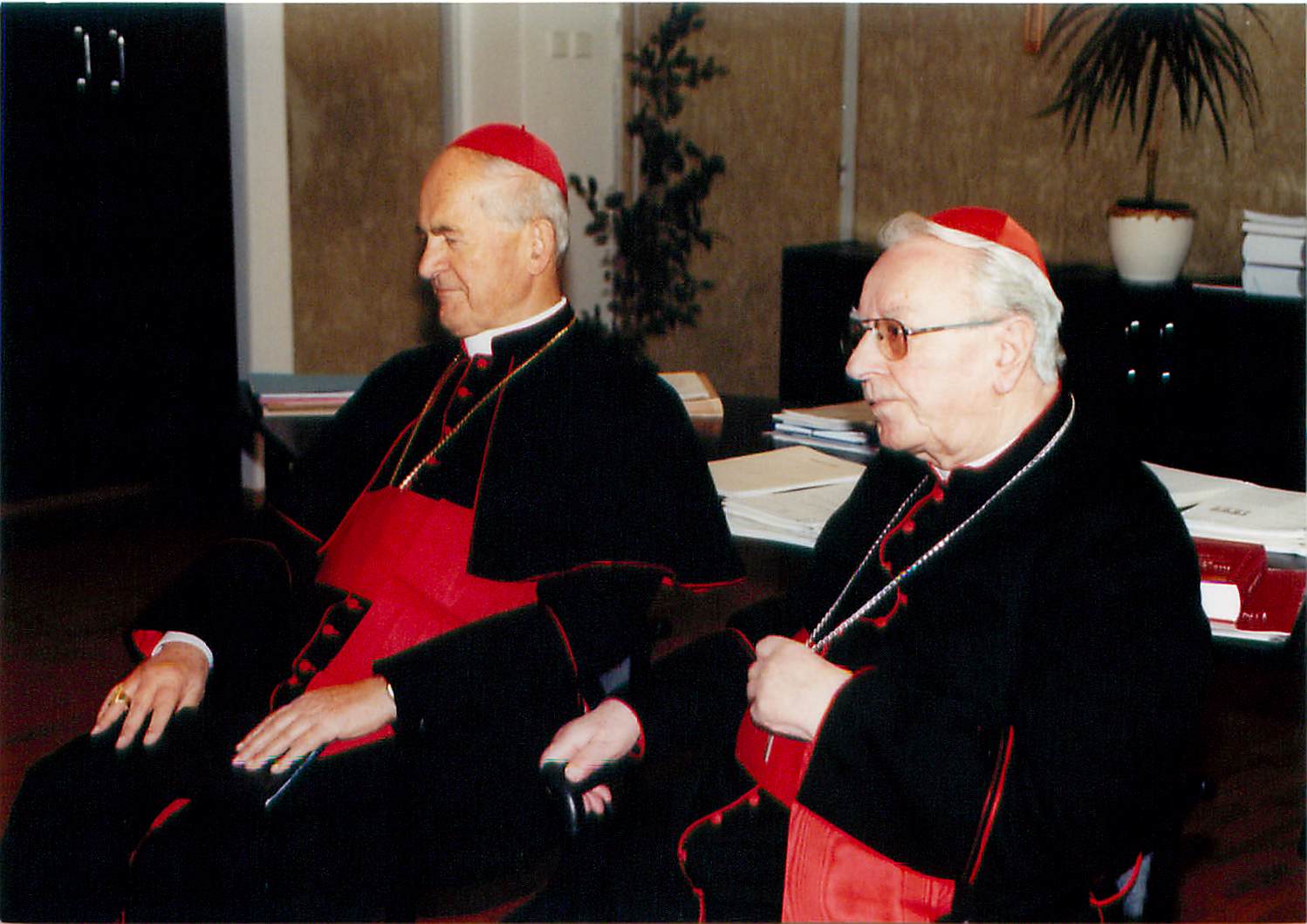 Kardináli Jozef Tomko a Ján Chryzostom Korec v Trnave na Trnavskej univerzite 2004