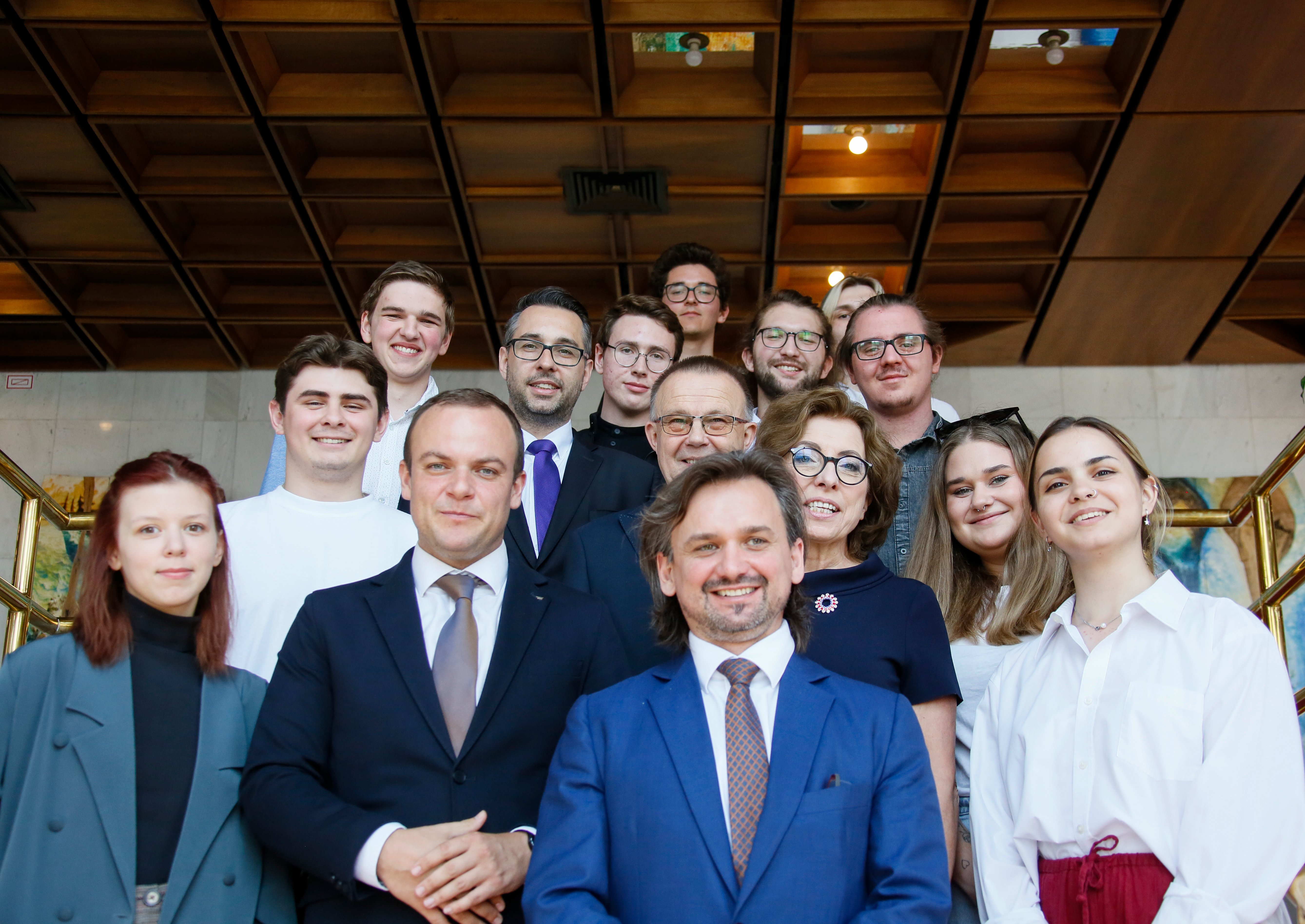 Ukrajinskí študenti v slovenskom parlamente