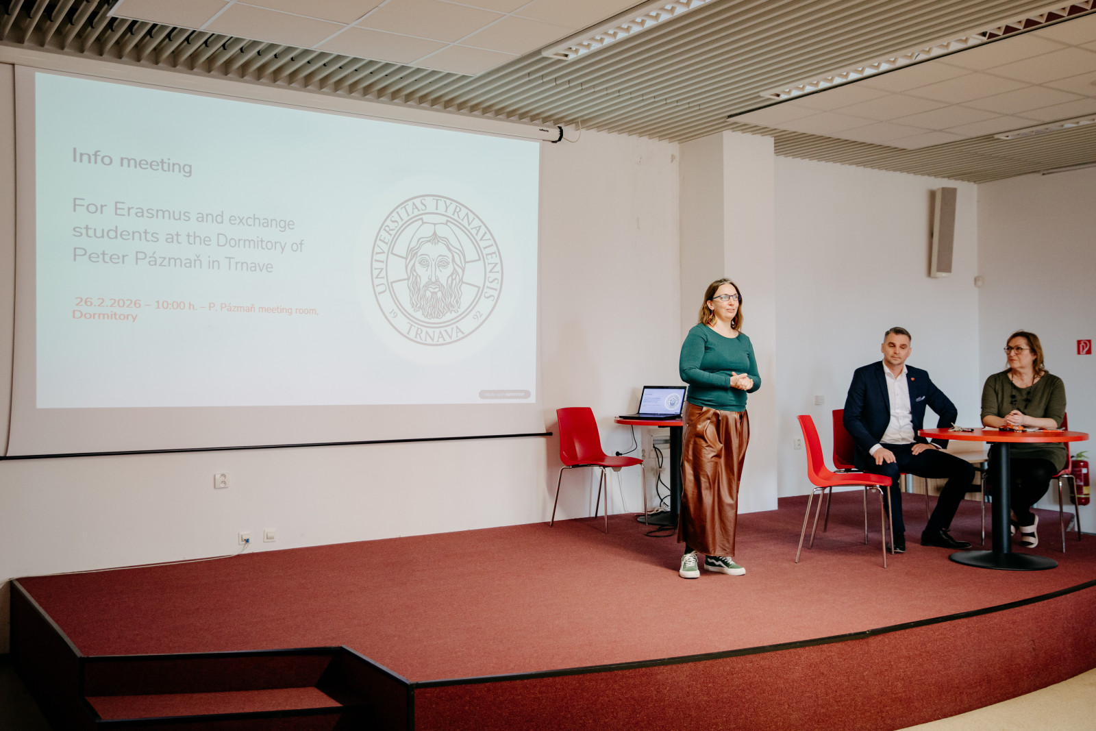 Prvé spoločné stretnutie s Erasmus študentmi na ŠD P. Pázmaňa