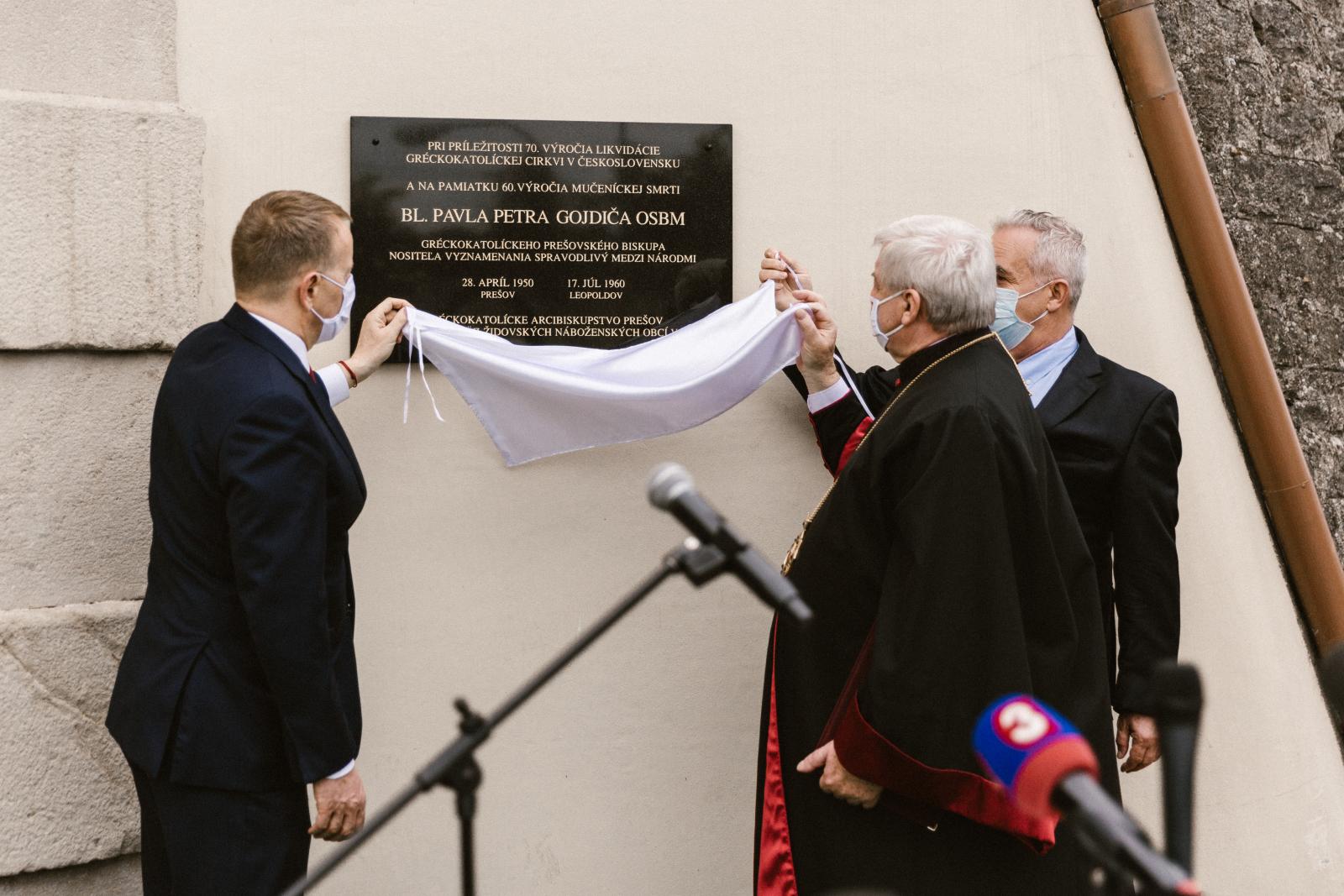 Odhalenie pamätnej tabule P. Gojdičovi, Leopoldov, 2020