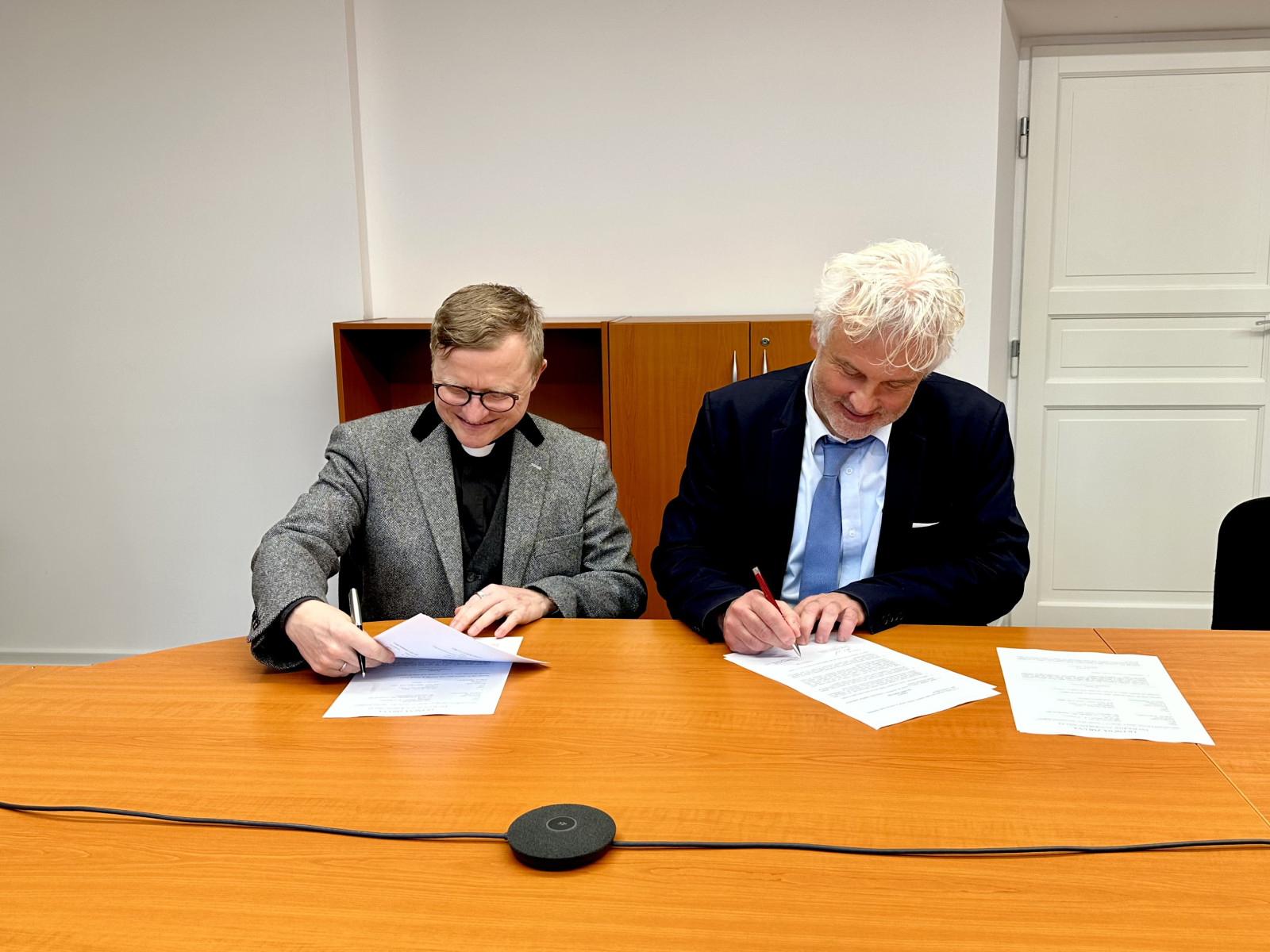 prof. Miloš Lichner a komisár pre deti prof. Jozef Mikloško