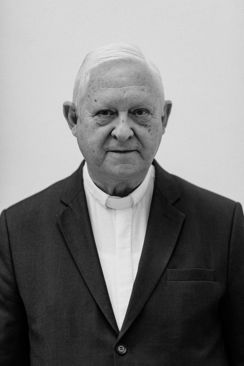  Jozef Kyselica SJ