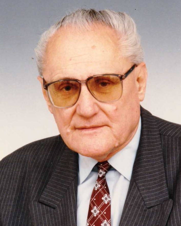 profesor Richard Marsina