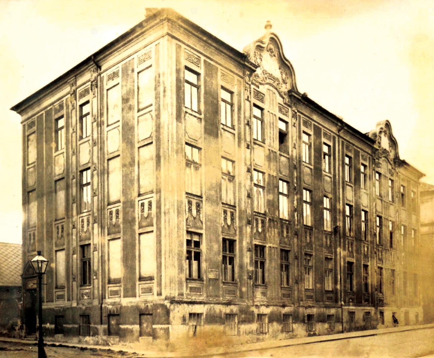 Prvá ošetrovateľská škola v Bratislave