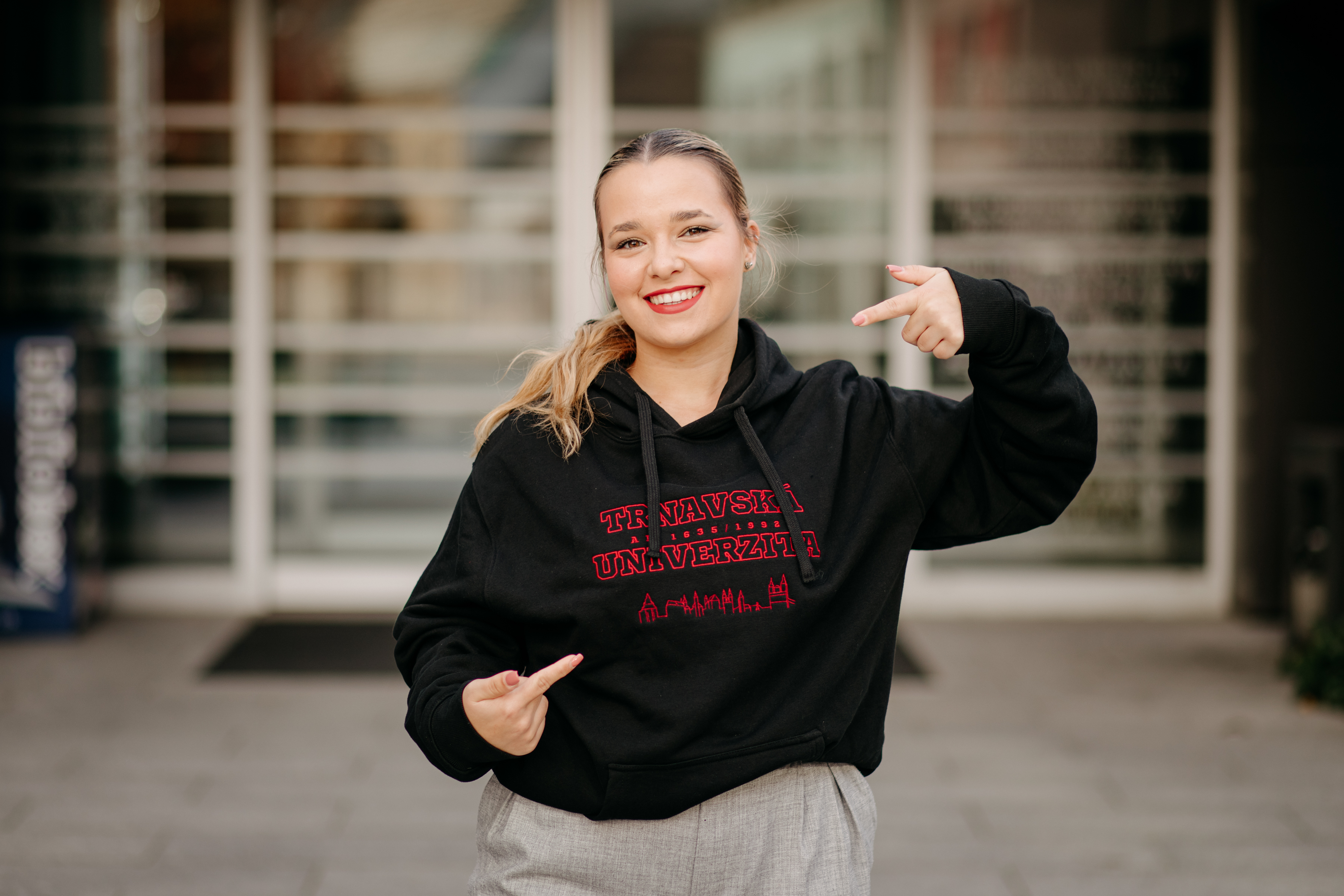 študentka, trnavská univerzita, hornopotočná trnava, merch, truni