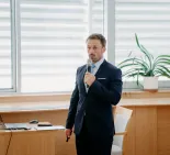 doc. Erik Hrnciarik