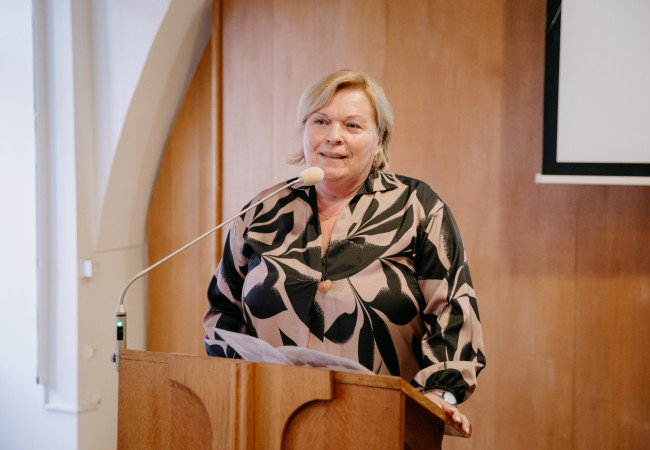 Mária Šmidová