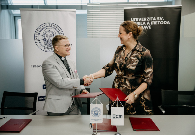 podpisovanie akreditacia