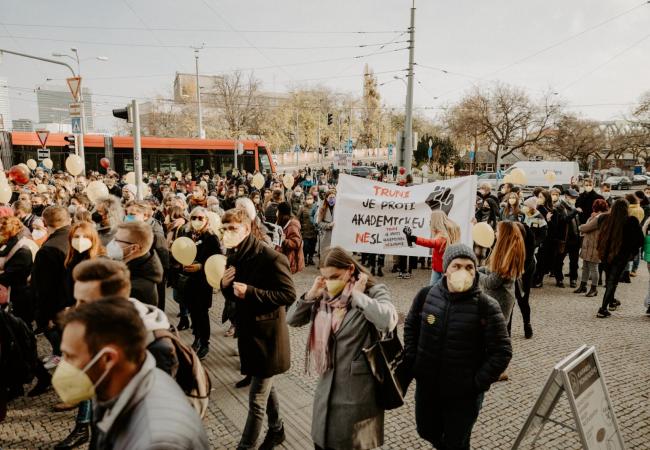 Zodpovedný protest za slobodné univerzity (foto Barbora Likavská)