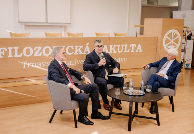 Žijeme ešte v demokracii?