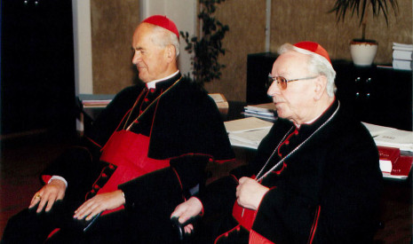 Kardináli Jozef Tomko a Ján Chryzostom Korec v Trnave na Trnavskej univerzite 2004