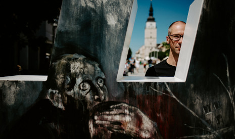 Roman Gajdoš hashtag Trnava (foto Barbora Likavská), Trnava city center