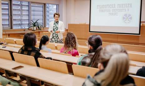 studenti, filozoficka fakulta, trnava, trnavska univerzita