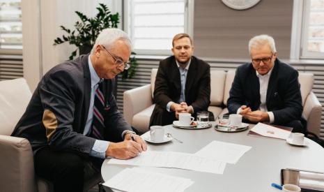 spolupráca trnavská univerzita a toruň